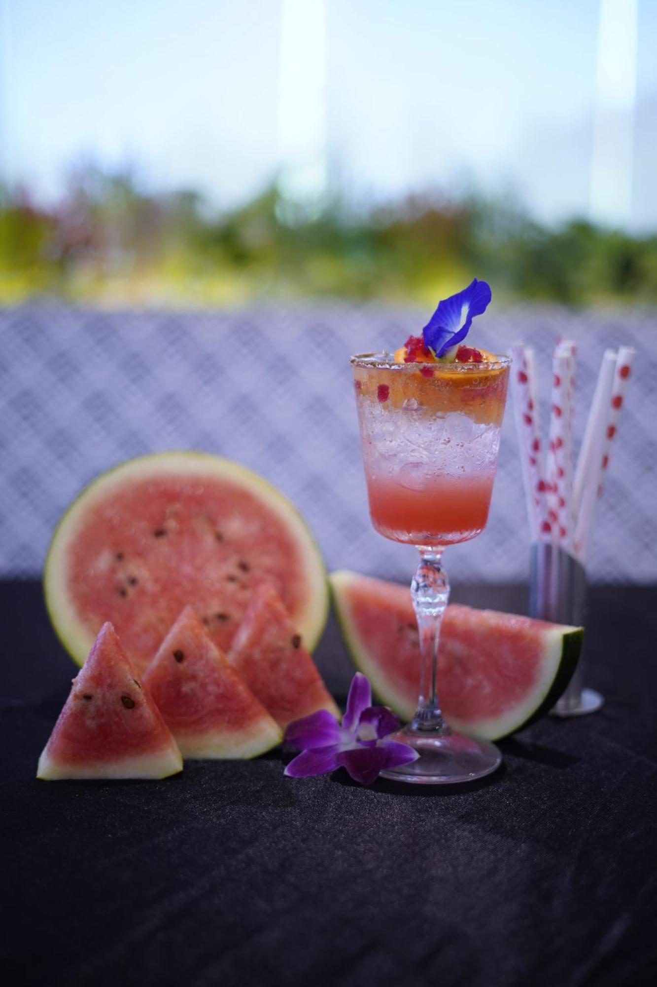 Jaanki Farms & Resorts Jorhāt Buitenkant foto